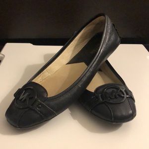 SOLD Michael Kors Black Fulton Flat